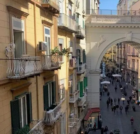 Appartamento Casa Cupiello Via Chiaia - Ad Uso Esclusivo